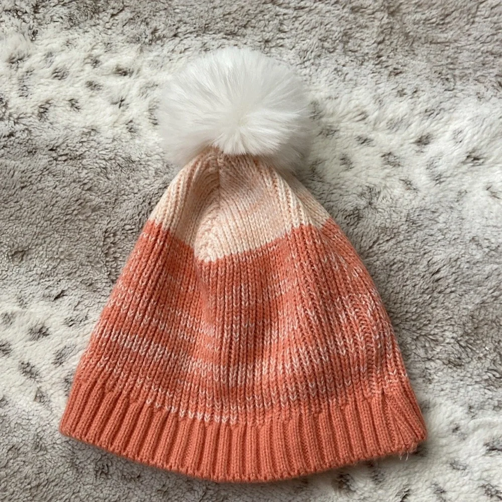 Orange peach white ombré knit beanie hat OS feminine pastel softgirl Barbiecore